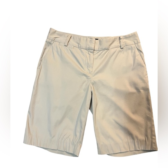 Talbots Bermuda Long Classic Cream Women's Shorts Size 2P - Picture 1 of 3